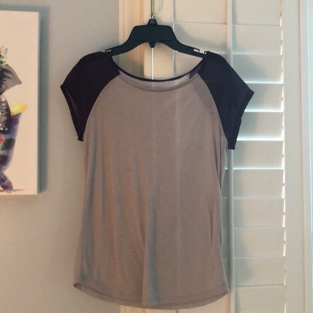 American Eagle top